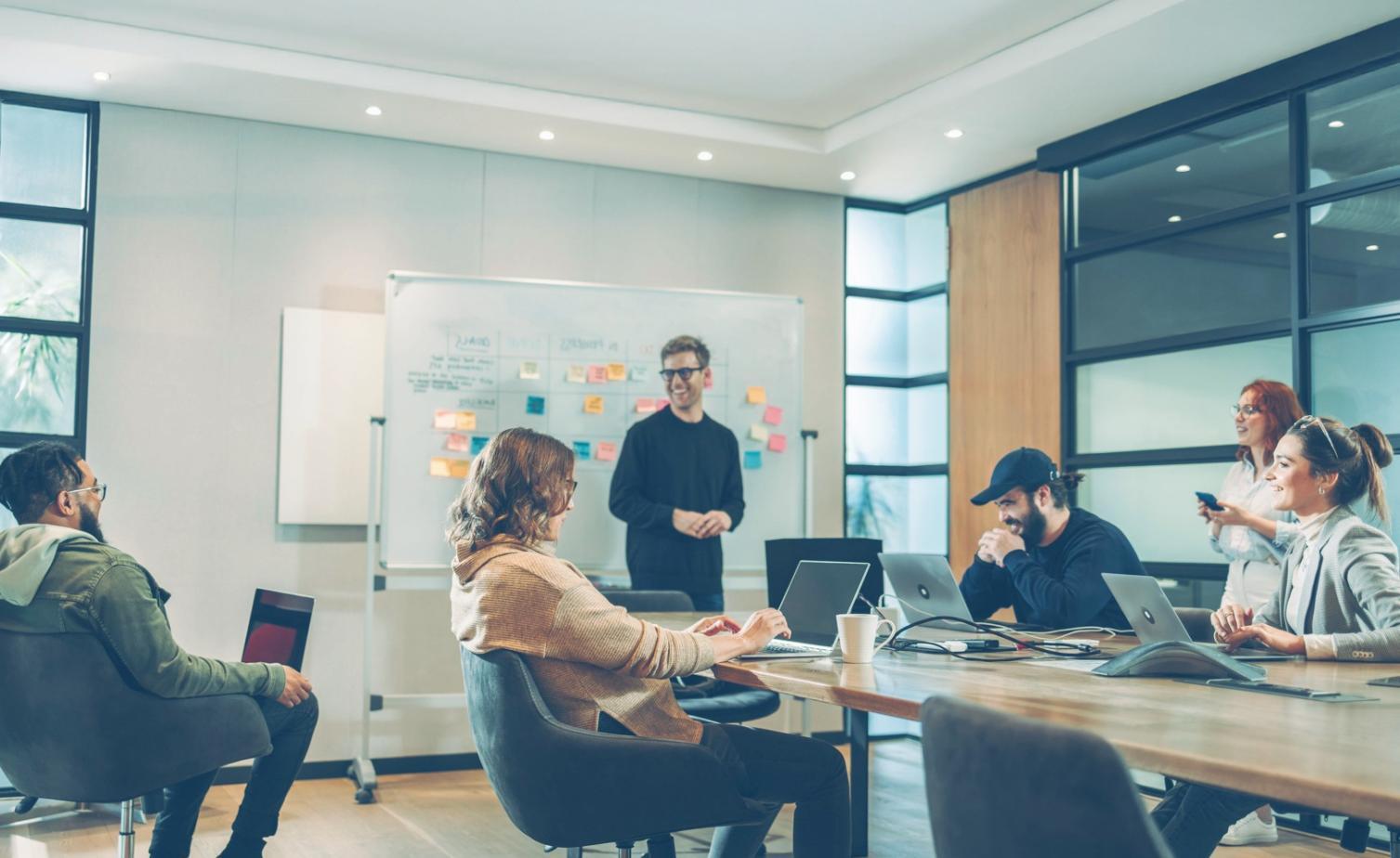 Transformación del modelo educativo ante presiones económicas